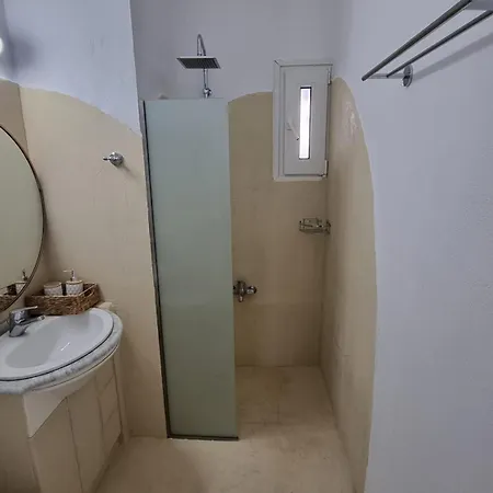 Appartement Arocaria In With Garden , Mountain And Sea View Faliraki